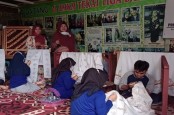 Tekad Tiga Dara Kenalkan Batik dan Sulam Melayu ke Generasi Muda