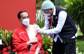 Jokowi Berharap Vaksinasi Booster Dapat Berikan Perlindungan kepada Pekerja dari Virus Omicron