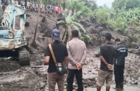 Semen Indonesia (SMGR) Beri Bantuan Bagi Korban Banjir Bandang di Tuban Jawa Timur