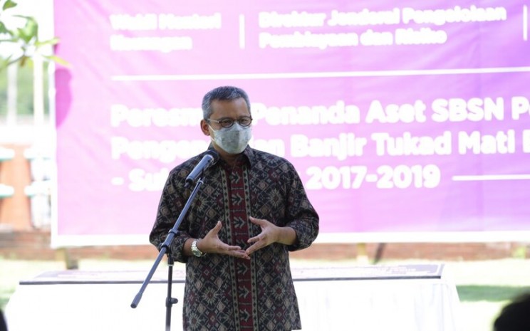 Wakil Menteri Keuangan Suahasil Nazara saat meninjau Bendungan Tukad Mati, Bali, yang dibiayai melalui Surat Berharga Negara berbasis Syariah (SBSN), Kamis 25/11/2021. - Istimewa