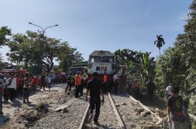 Ini Kronologi Kecelakaan KA Sibinuang di Padang, Truk…