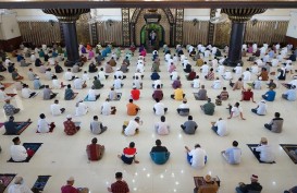 Umat Muslim di Bandung Bisa Tarawih di Masjid Selama Ramadan, Ini Syaratnya