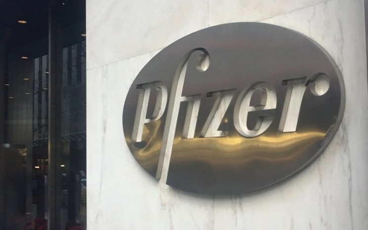 Logo perusahaan farmasi asal Amerika Serikat, Pfizer - fiercepharma