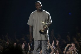 Kanye West Dilarang Tampil di Grammy Meski Menang…