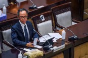 Kasak-Kusuk Calon ADK OJK, Beredar Paket Komisioner dari Senayan