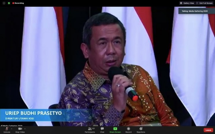 Direktur Utama PT Kustodian Sentral Efek Indonesia Uriep Budhi Prasetyo saat paparan dalam Media Gathering Pasar Modal 2020, Selasa (1/12 - 2020)