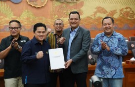 Panja DPR Sepakat Selamatkan Garuda GIAA, Erick Thohir Semringah