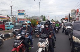 Jalur Pantura Cirebon Mulai Padat, Kendaraan dari Luar Kota Mulai Berdatangan
