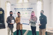 Sambut Idul Fitri, Holding Danareksa Bagikan 1.248 Al Quran dan Paket Sembako