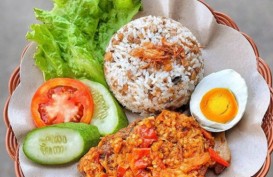 8 Kuliner Khas Khas Bandung: Mie Kocok hingga Nasi Tutug Oncom