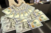 Dolar AS Tetap Kuat di Tengah Kegelisahan Pasar Saham 