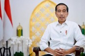 Resmi! Jokowi Izinkan Masyarakat Lepas Masker di Luar Ruangan