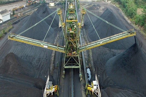Aktivitas pertambangan batu bara kelompok usaha PT Indo Tambangraya Megah Tbk.  - itmg.co.id