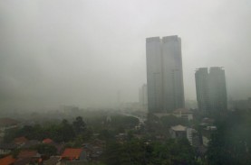 Cuaca Jakarta 20 Mei, Hujan Lebat Disertai Petir dan…
