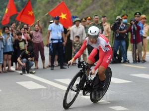 Pesepeda Ayustina Delia Priatna Raih Emas di Perlombaan Road Bike Dalam Ajang SEA Games Vietnam 2021