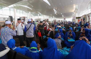 Resmi Dibuka Lagi, 424 Jemaah Umrah Terbang dari Bandara Kualanamu ke Tanah Suci
