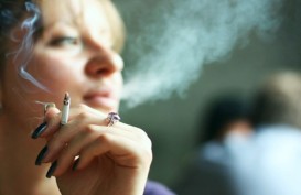 Ternyata Perempuan Lebih Sulit Berhenti Merokok Dibandingkan Pria