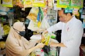 Pak Jokowi, Harga Minyak Goreng Belum Turun Sesuai HET