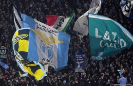 Lazio Perpanjang Kontrak Bek Senior Stefan Radu