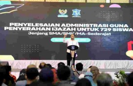 Pemkot Surabaya Tebus Ijazah 729 Pelajar SMA/SMK Melaui Baznas