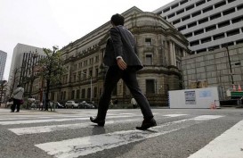 KEBIJAKAN MONETER : PM Jepang Ingin BoJ  Tetap di Jalur Pelonggaran 