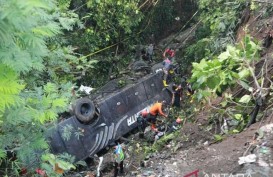 Polisi Ungkap Penyebab Bus Masuk Jurang di Tasikmalaya yang Tewaskan Tiga Orang