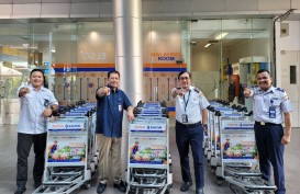 Dukung Optimalisasi Pelayanan Kepada Penumpang, PKT Salurkan 25 Unit Troli ke Bandara APT Pranoto Samarinda
