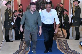 Sukses Ketemu Zelensky di Kiev, Jokowi Dukung Kelancaran…