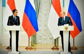 Putin Tertarik Bantu Jokowi Kembangkan Nuklir di Indonesia
