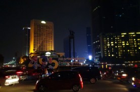 Begini Situasi Saat Earth Hour di Jakarta,  Sejumlah…