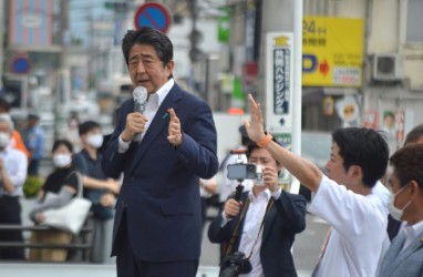 Mantan PM Jepang Shinzo Abe Ditembak, Bursa Nikkei Masih Kuat