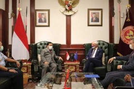 Menhan Prabowo Terima Kunjungan VP European Investment…