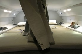 Mengintip Tempat Tidur Rahasia Pilot di Pesawat Saat…