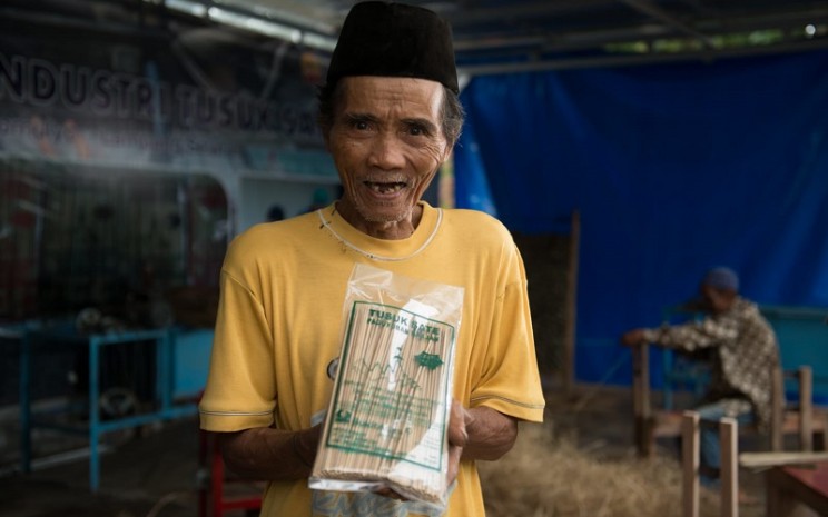 Berkat Bukit Asam, Indonesia Bisa Setop Impor Tusuk Sate