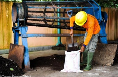 Yogyakarta Bakal Kelola Sampah dari Kelurahan