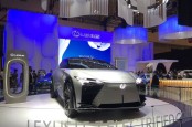 GIIAS 2022,  Lexus Jembreng Semua Mobil Listrik termasuk UX 300 e