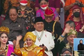 Ini Pakaian Adat Pilihan Menteri Pertahanan Prabowo…