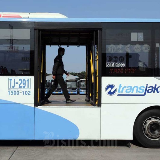 Transjakarta Akan Mengonversi Bus Konvensional Menjadi Bus Listrik