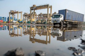 Jelajah Pelabuhan 2022: Pengusaha Truk di Priok Tunggu…