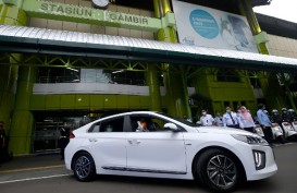 Bupati Cirebon: Pengadaan Kendaraan Listrik Harus Dibahas Dahulu