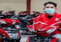 Anak usaha PT NFC Indonesia Tbk. (NFCX) dan grup MCAS, juga terus memproduksi sepeda motor listrik dengan merk Volta/Potret kurir SiGesit menggunakan motor listrik Volta-SiCepat Ekspress. 