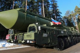 Menguji Nyali Putin Menembakkan Senjata Nuklir