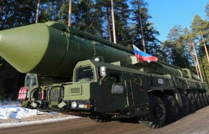 Menguji Nyali Putin Menembakkan Senjata Nuklir